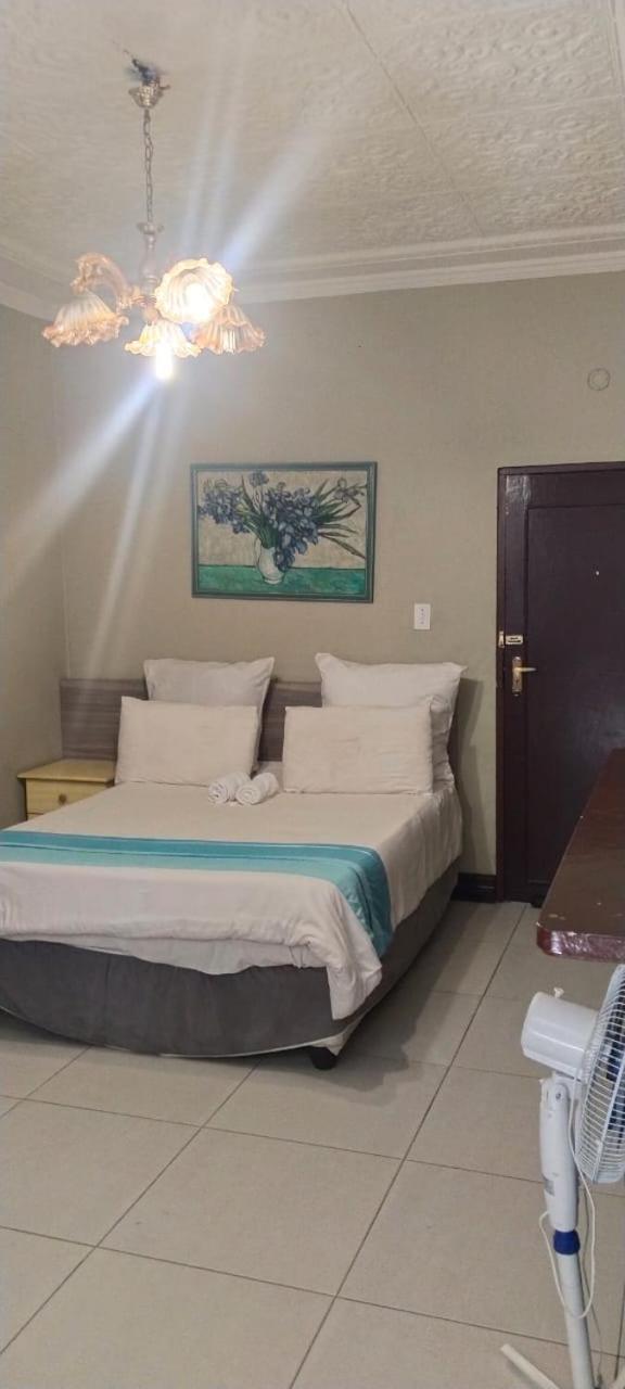 יוהנסבורג G&G Guesthouse מראה חיצוני תמונה